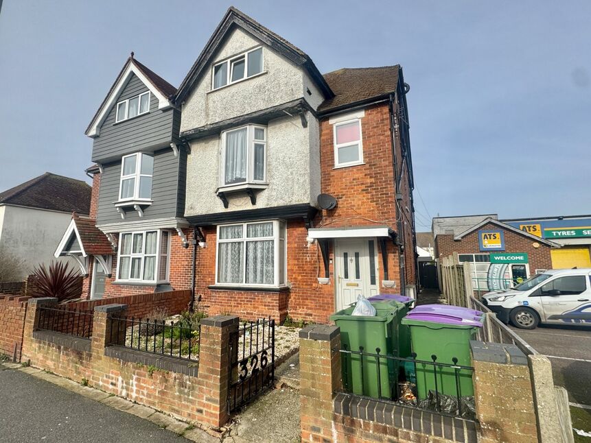 Main image of 1 bedroom Flat for sale, Cheriton Road, Folkestone, Kent, CT19