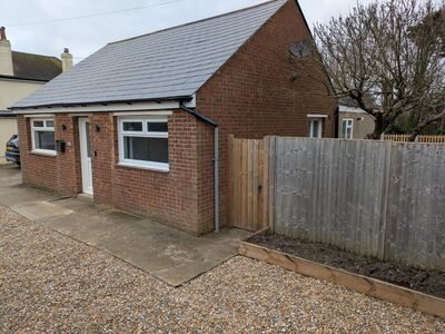 3 bedroom Detached Bungalow to rent