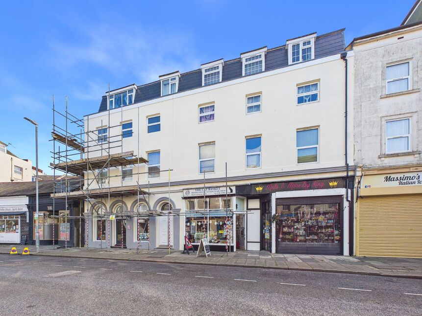Main image of 2 bedroom Flat for sale, Cheriton Place, Folkestone, Kent, CT20