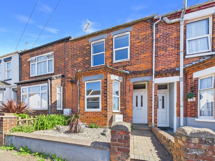 Main image of 3 bedroom Mid Terrace House for sale, Greenfield Road, Folkestone, Kent, CT19