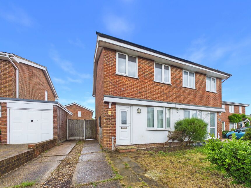 2 bedroom Semi Detached House for sale
