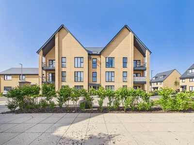 Ellis Grove, 2 bedroom Flat for sale, &pound;235,000