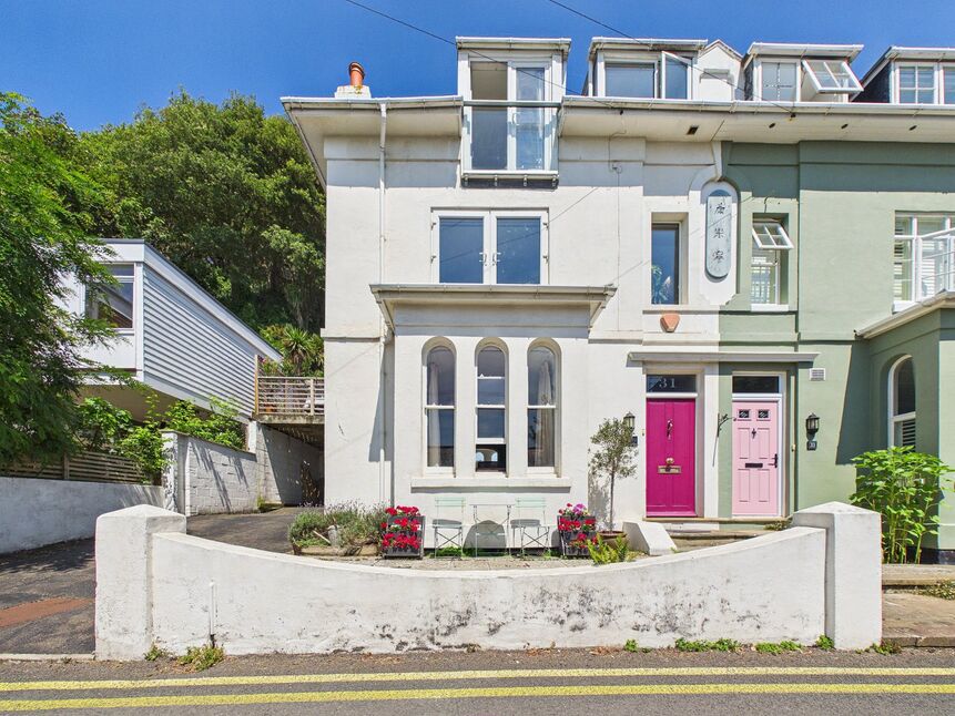 Main image of 4 bedroom Semi Detached House for sale, Radnor Cliff, Folkestone, Kent, CT20