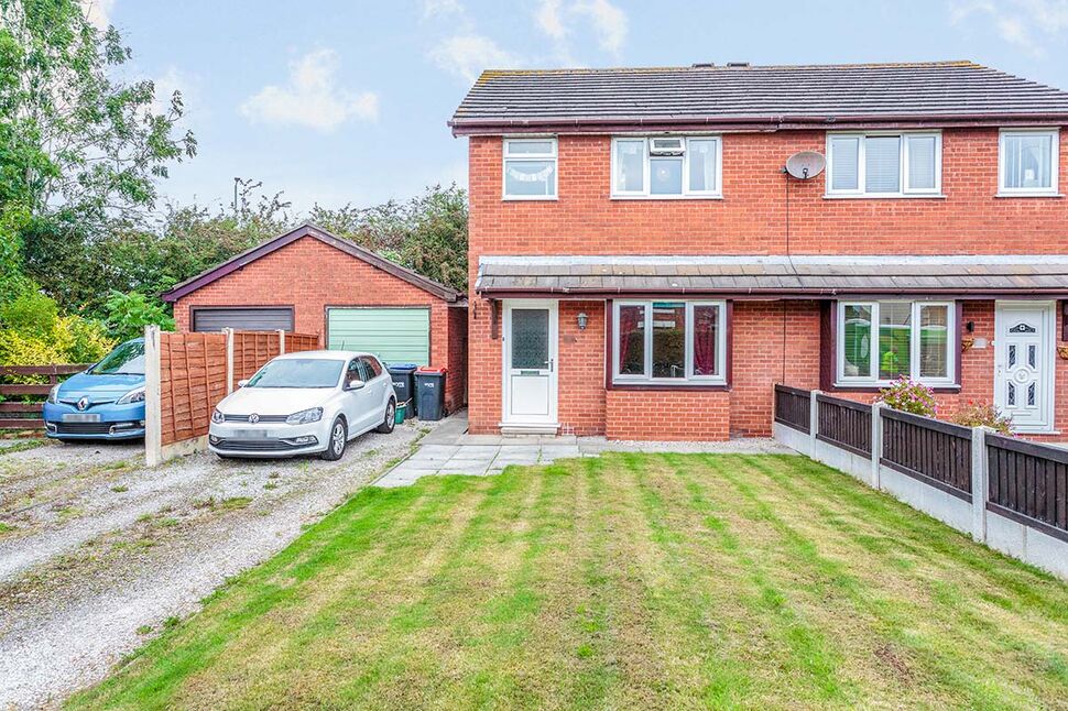 3 bedroom Semi Detached House for sale