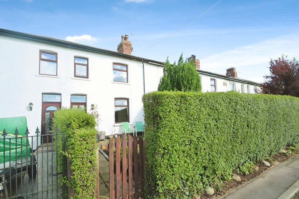 Main image of 3 bedroom Mid Terrace House to rent, Inglewhite Road, Goosnargh, Lancashire, PR3