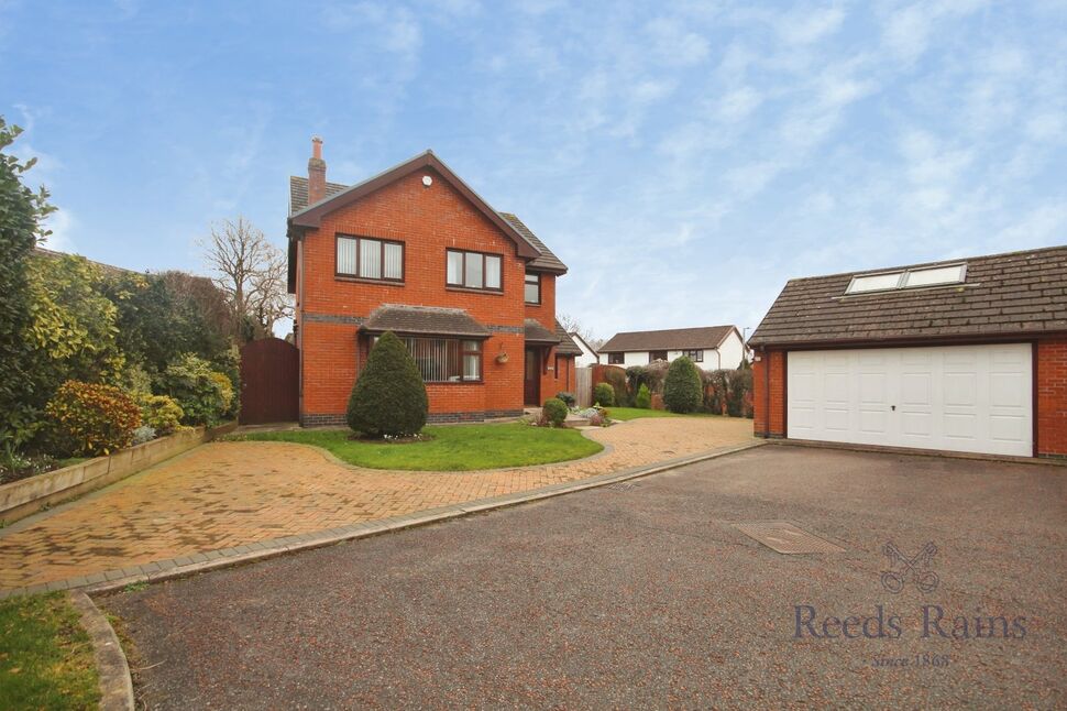 Main image of 4 bedroom Detached House for sale, Fernleigh Close, Garstang, Lancashire, PR3