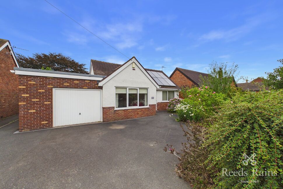 Main image of 3 bedroom Detached Bungalow for sale, Lancaster Road, Garstang, Lancashire, PR3