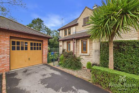Waters Edge Green, 3 bedroom Semi Detached House for sale, &pound;260,000