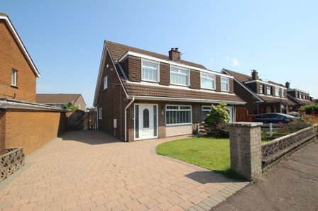 Ballyhenry Avenue, 3 bedroom Semi Detached House to rent, £895 pcm