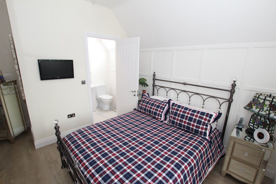 4 bedroom Detached House for sale, Temple Hall, Templepatrick, BT39 £