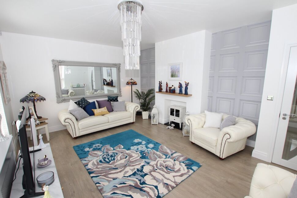 4 bedroom Detached House for sale, Temple Hall, Templepatrick, BT39 £