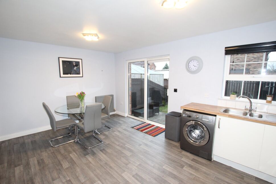 3 bedroom Mid Terrace House for sale, Glenview Park, Newtownabbey, BT37