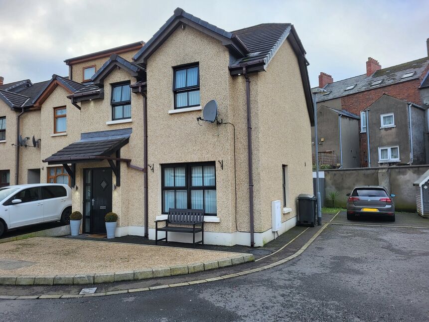 Clyde court hotsell belfast