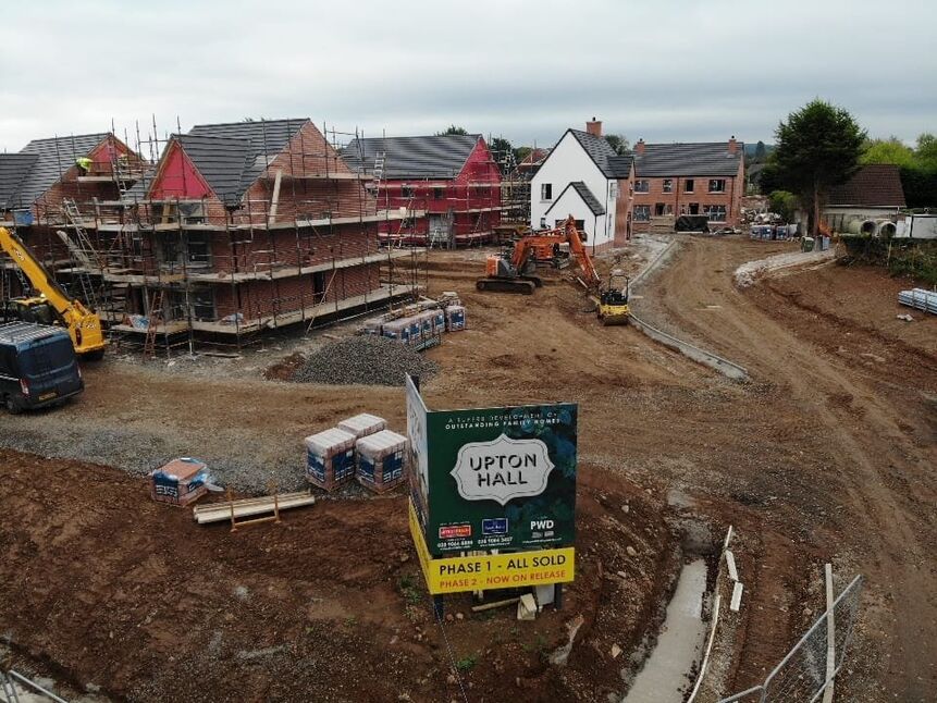 4 bedroom Detached House for sale, Upton Hall, Antrim Road, BT39 £337,500