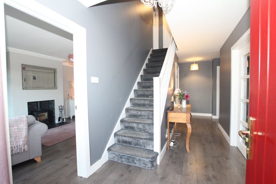 4 bedroom Detached House for sale, Hollybrook Heights, Newtownabbey, BT36 £275,000