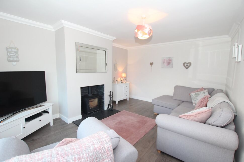 4 bedroom Detached House for sale, Hollybrook Heights, Newtownabbey, BT36 £275,000