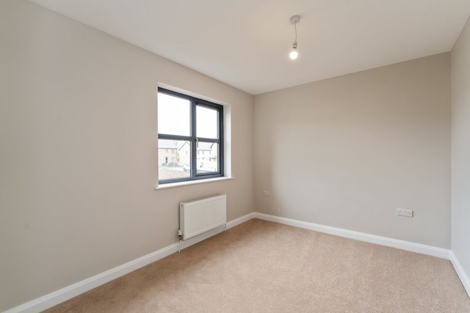 3 bedroom Semi Detached House for sale, Carnlea Wood, Monkstown Road