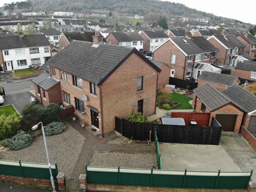 3 bedroom Mid Terrace House for sale, Elmwood Cottages, Newtownabbey