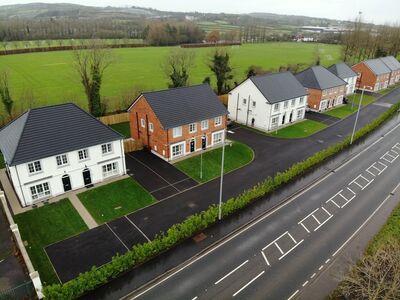 Park Mews, 4 bedroom Semi Detached House for sale, £239,000
