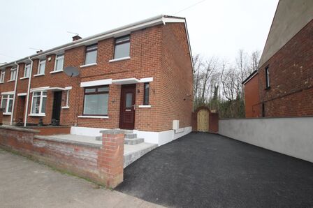 Northwood Road, 3 bedroom End Terrace House to rent, £950 pcm