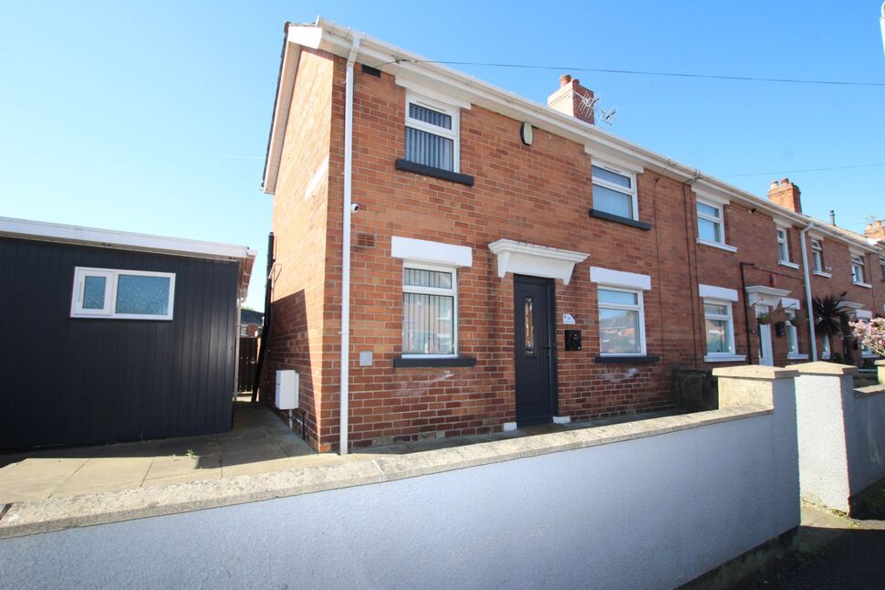 3 bedroom End Terrace House for sale