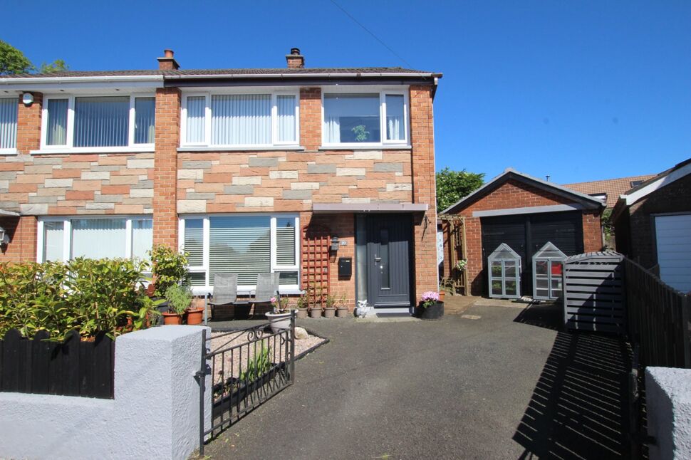 3 bedroom Semi Detached House for sale