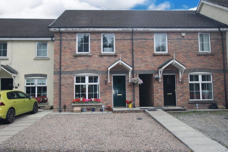 3 bedroom Mid Terrace House for sale