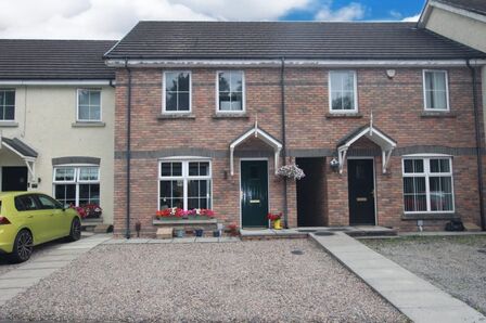 3 bedroom Mid Terrace House for sale