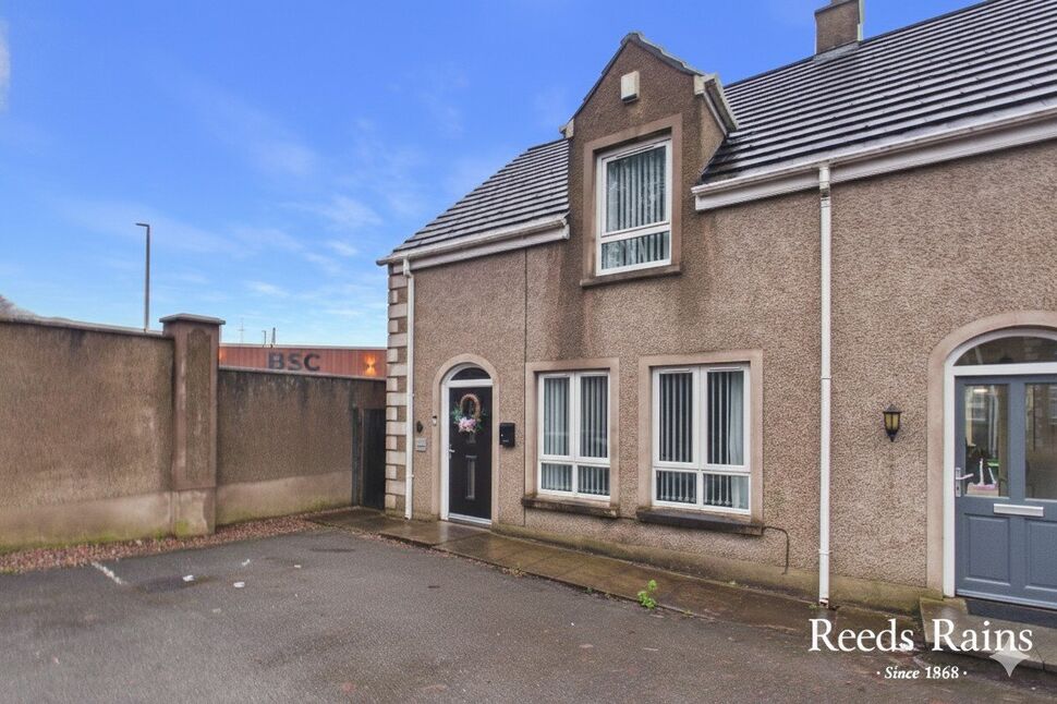 3 bedroom End Terrace House for sale
