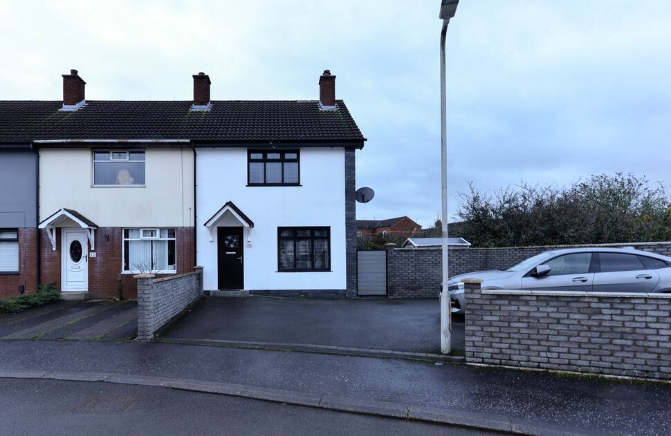 2 bedroom End Terrace House for sale