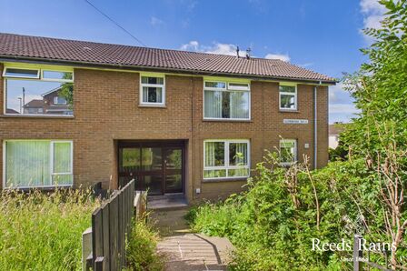 Glenvarna Walk, 2 bedroom Flat for sale, &pound;79,950