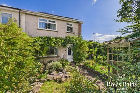 3 bedroom End Terrace House for sale