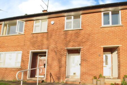 Coombes View, 2 bedroom  Flat to rent, £850 pcm