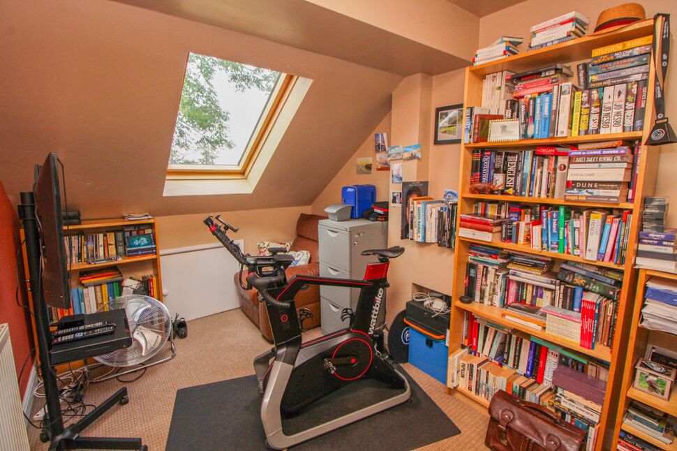 4 bedroom Detached House for sale, Broadbottom Road, Mottram, SK14 £