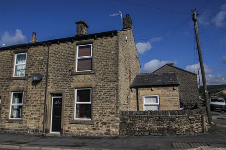 Sheffield Road, 2 bedroom End Terrace House for sale, £199,950