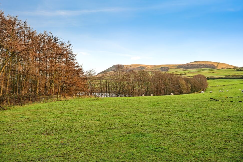 2 bedroom End Terrace House for sale, Padfield Main Road, Hadfield, SK13 £215,000