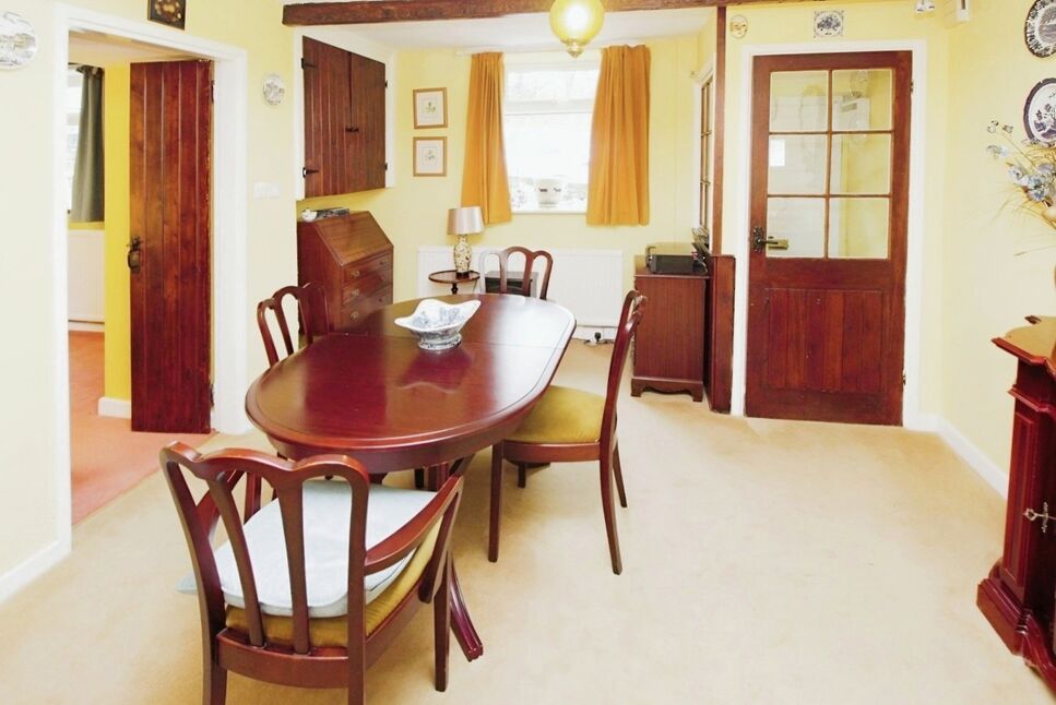 3 bedroom End Terrace House for sale, Marple Road, Charlesworth, SK13