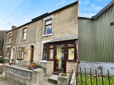 2 bedroom End Terrace House for sale
