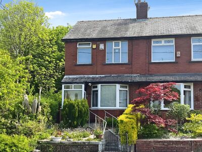 2 bedroom End Terrace House for sale
