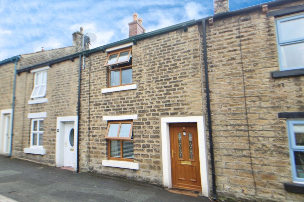 Main image of 2 bedroom Mid Terrace House for sale, High Street East, Glossop, Derbyshire, SK13