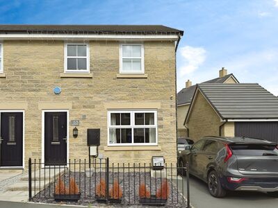 Torside Street, 3 bedroom Semi Detached House for sale, £280,000