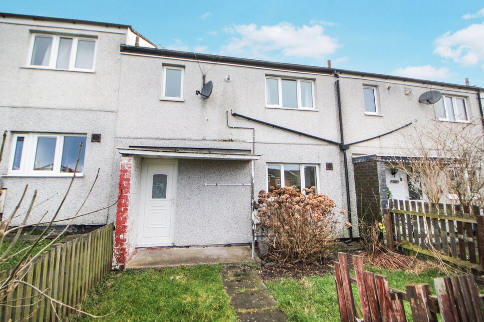 Main image of 3 bedroom Mid Terrace House to rent, Ashford Green, Glossop, Derbyshire, SK13
