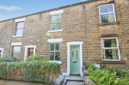 3 bedroom Mid Terrace House for sale