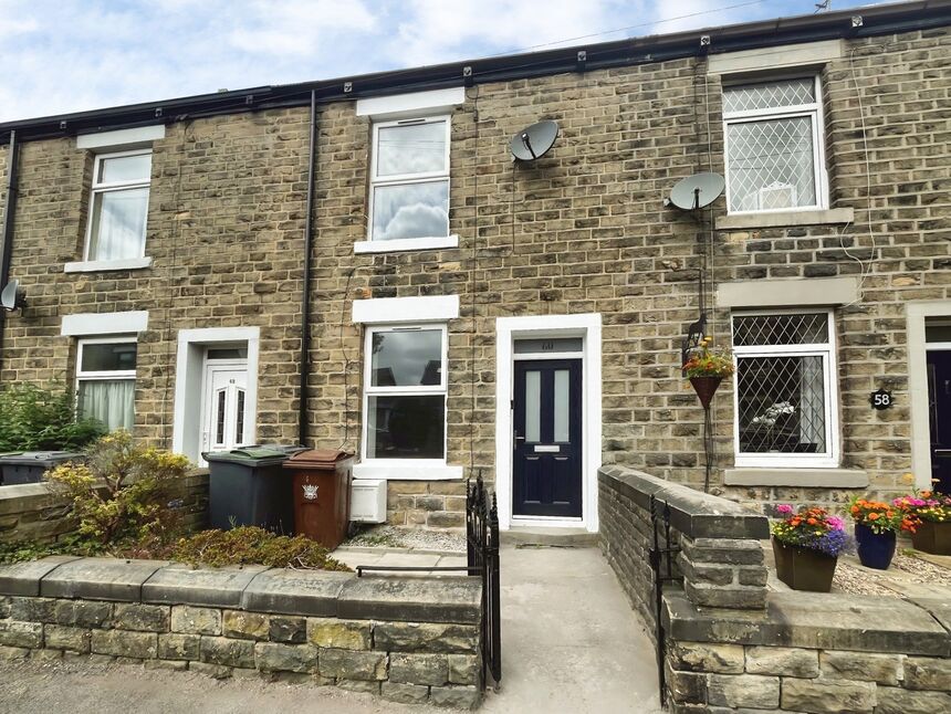Main image of 3 bedroom Mid Terrace House to rent, Kershaw Street, Glossop, Derbyshire, SK13