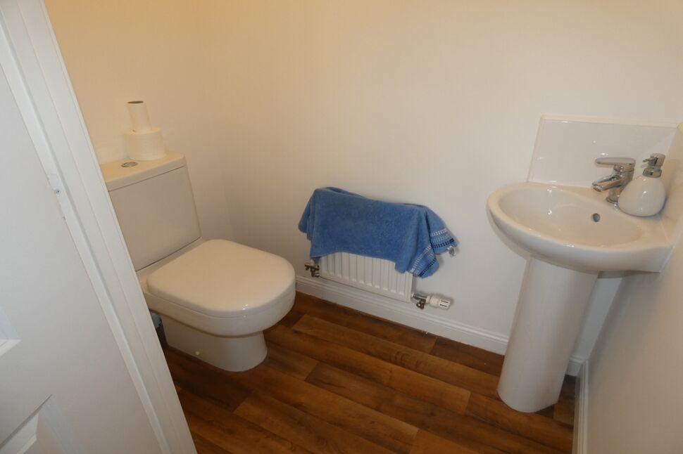 Cloakroom / WC