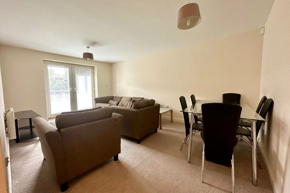 Living / Dining Room