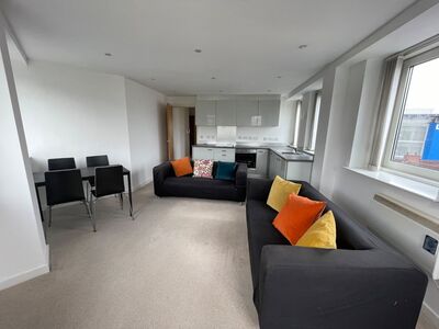 Waterloo Square, 2 bedroom  Flat for sale, £160,000