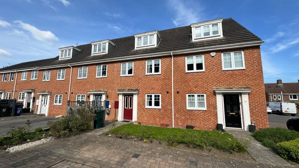 Main image of 3 bedroom Mid Terrace House for sale, Kelvedon Avenue, Newcastle upon Tyne, Tyne and Wear, NE3
