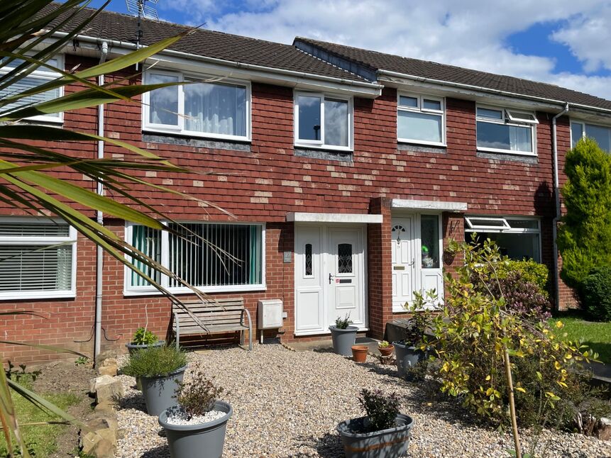 Main image of 3 bedroom Mid Terrace House for sale, Shannon Court, Newcastle upon Tyne, Tyne and Wear, NE3