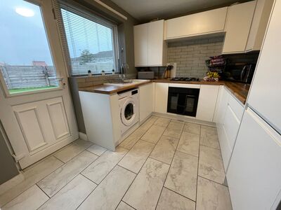 2 bedroom End Terrace House for sale